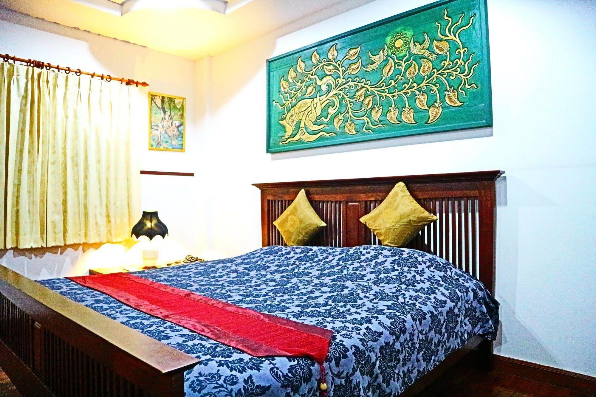 Mirrisa Nimman Hotel Chiang Mai Exterior photo
